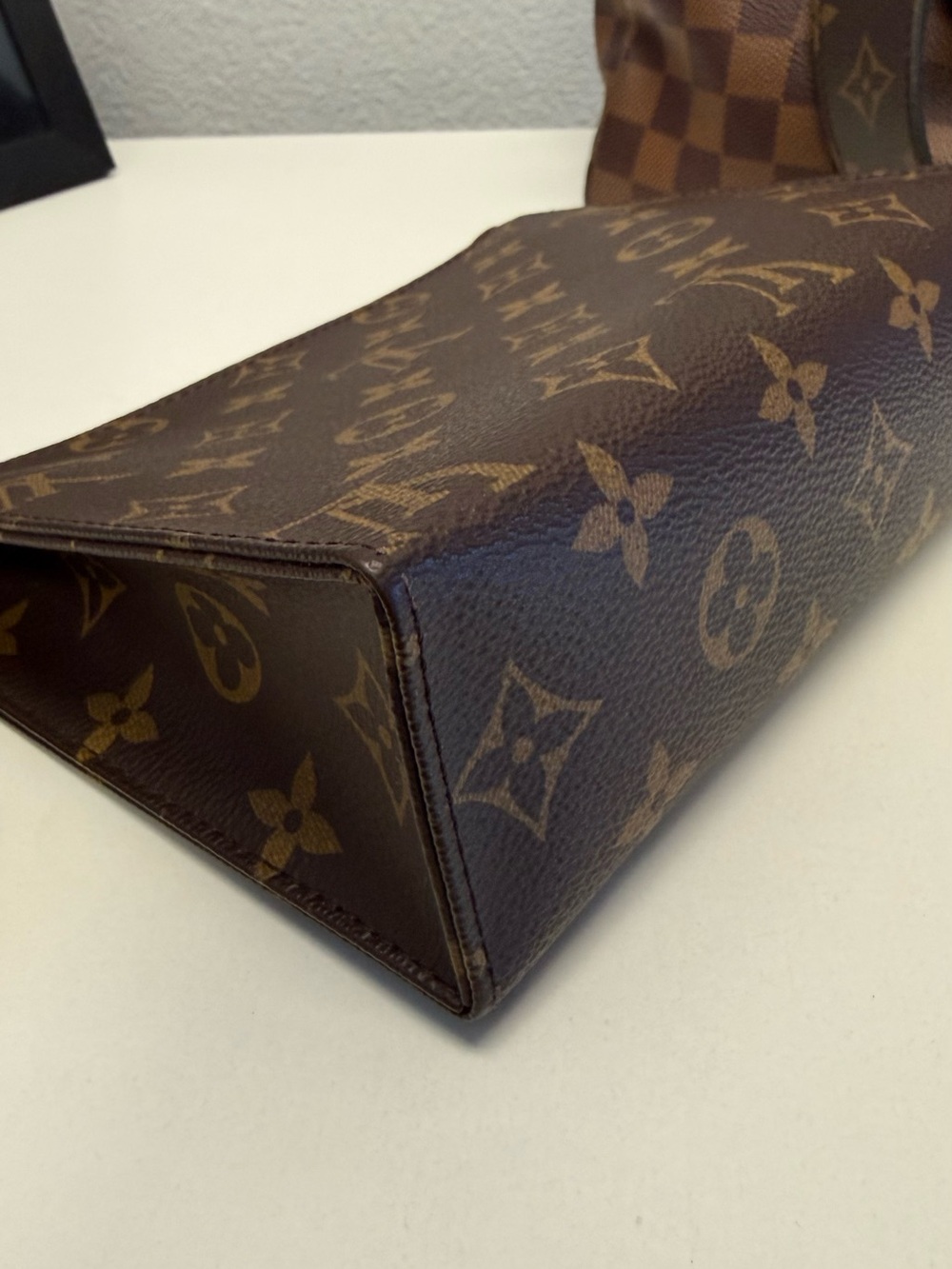 Louis Vuitton Brown Monogram Canvas Toiletry 19 Pouch - Picture 6 of 9